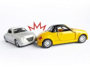 車両保険は修理代が「いくら」から使うべき？20等級ならどうなの？