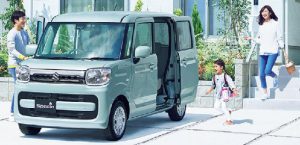 スライドドア車に買い替える？メリットとデメリットについて