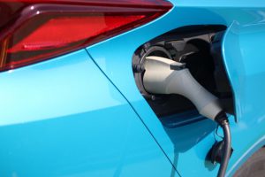 PHVに買い換える？メリットとデメリットは？電気代はどれくらい？